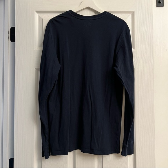 Long sleeve Chicago Bears shirt in size large - Picture 3 of 3